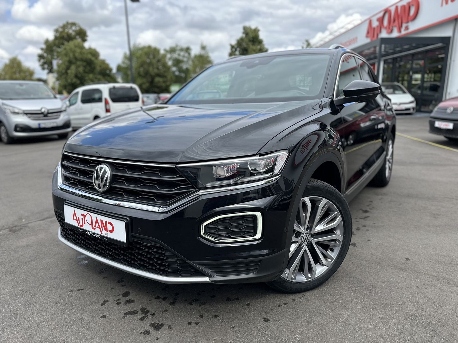 Volkswagen T-Roc 2.0 TDI United - Samsaru's Car Outlet
