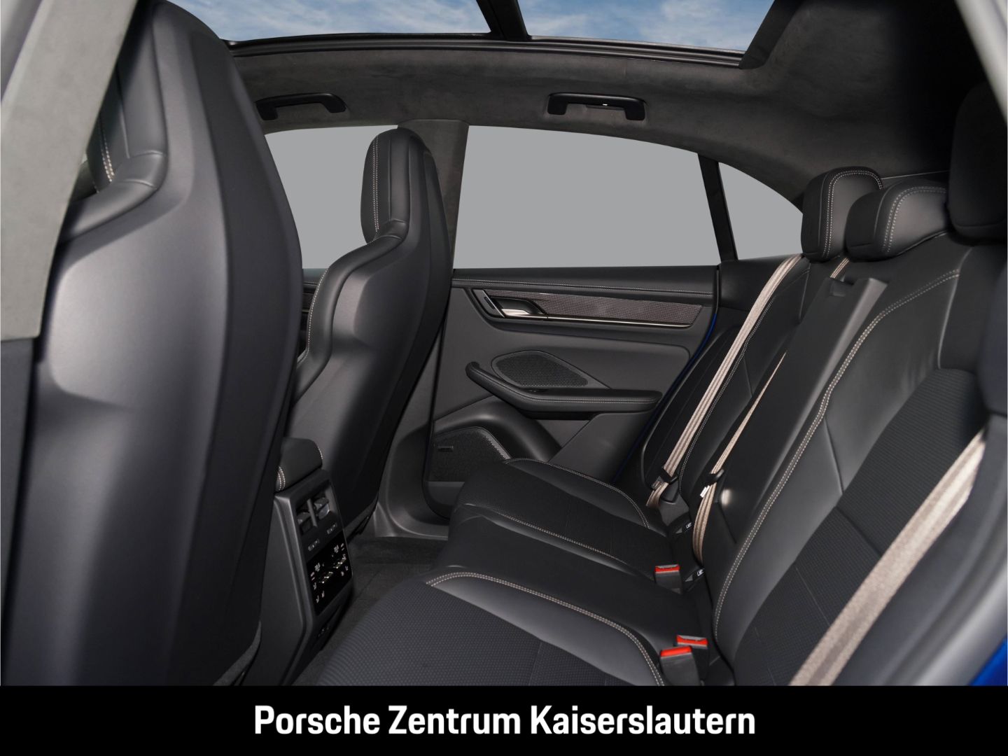 Porsche Macan Turbo LED-Matrix InnoDrive Surround-View