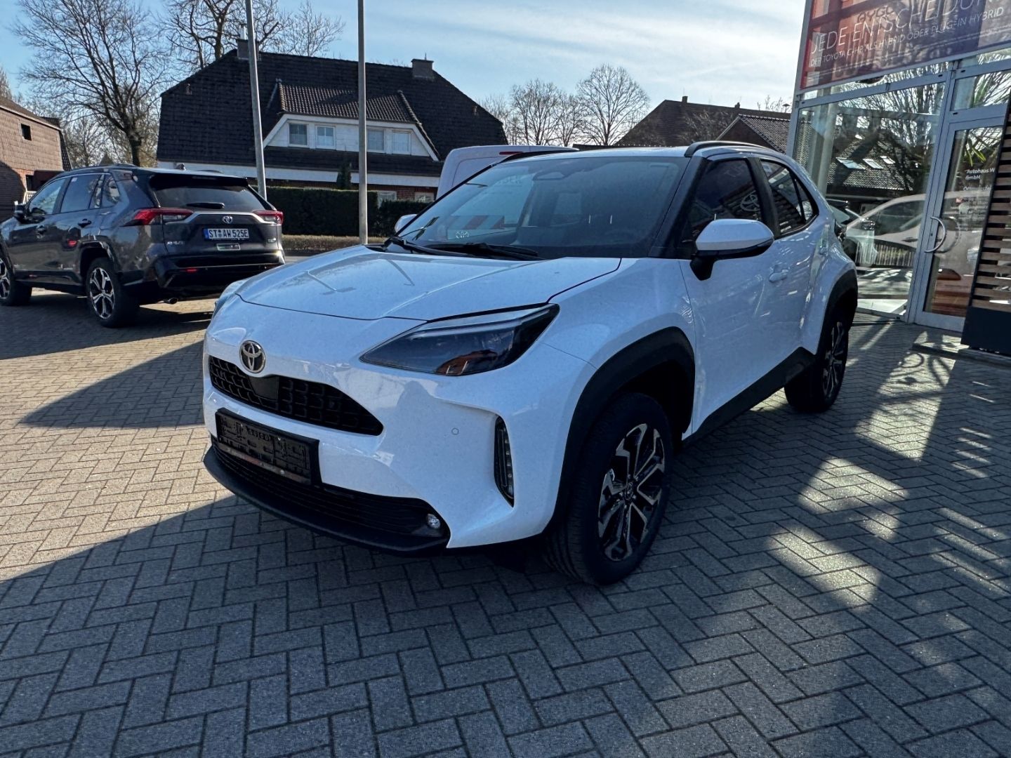 Toyota Yaris Cross 1,5l Hybrid Teamplayer ACC RFK SHZ K