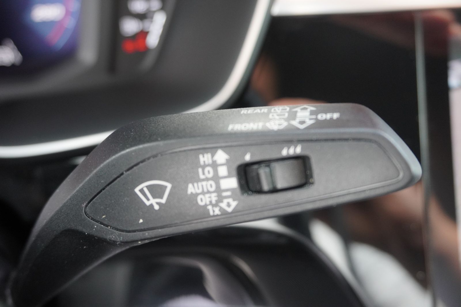 Audi Q3 35 TDI quattro advanced - Samsaru's Car Outlet