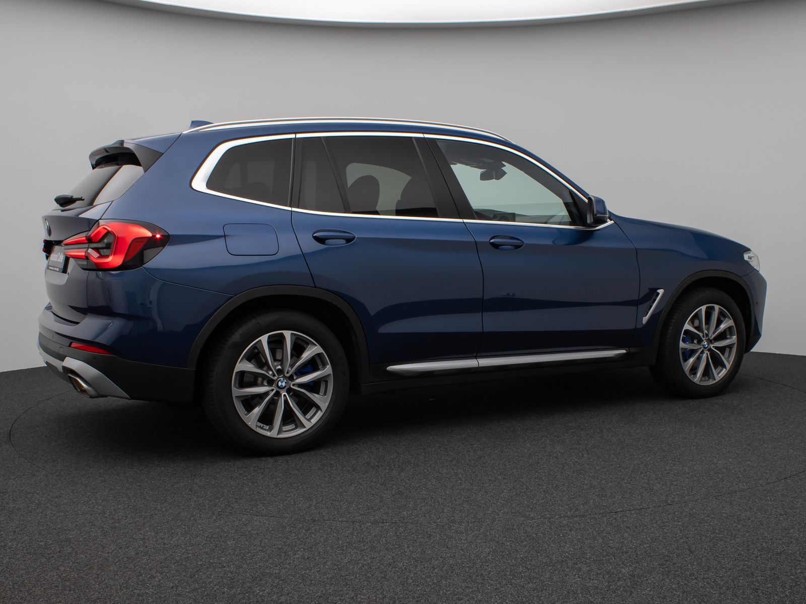 BMW X3 xD30i Sport - Samsaru's Car Outlet