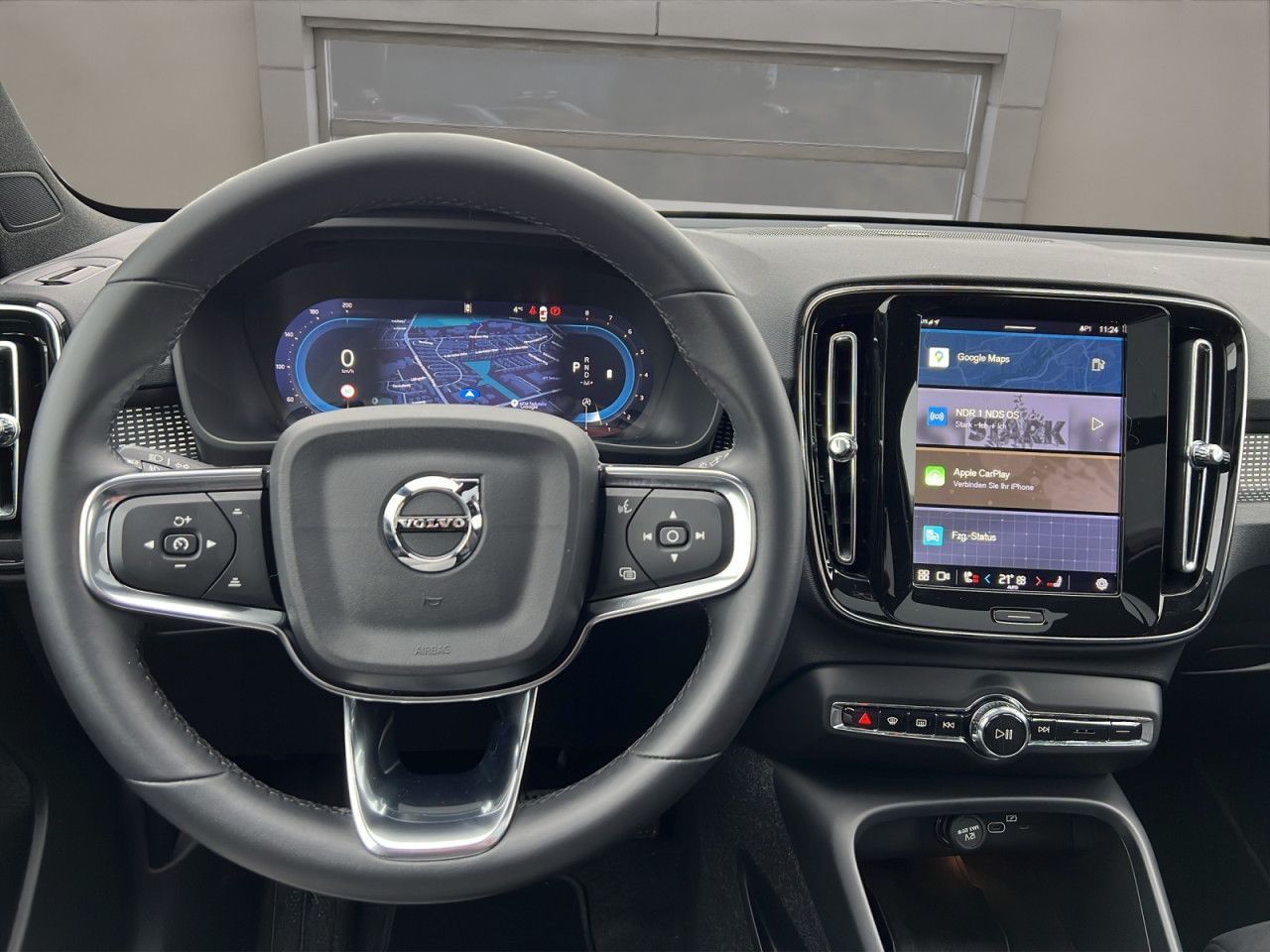 Volvo XC40 B3 Ultra Black Edition AHK BUSINESS PAKET