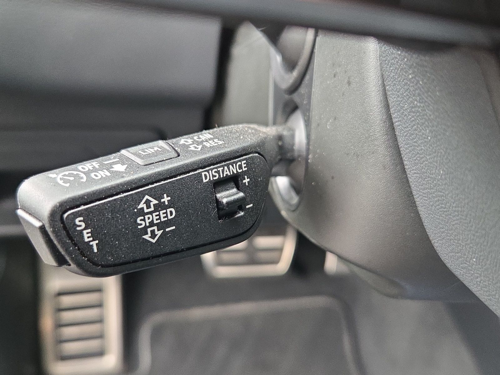 Audi A6 Avant 55 TFSI e Design quattro S line*Navi*Ma