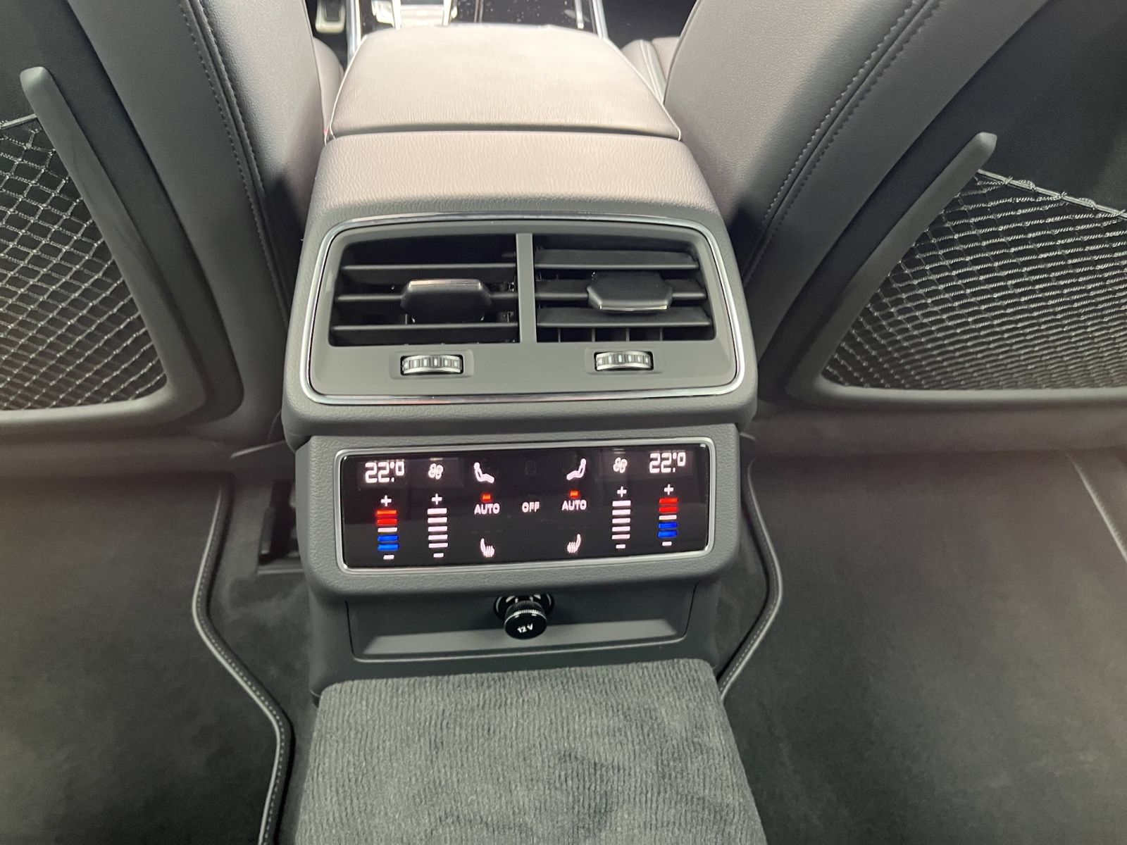 Audi A6 Avant 45 TFSI QUATTRO S-LINE+B&O+MATRIX+STAND