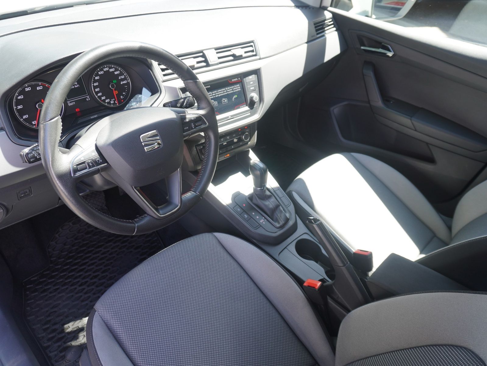 Seat Ibiza 1.0 TSI Style DSG - Samsaru's Car Outlet