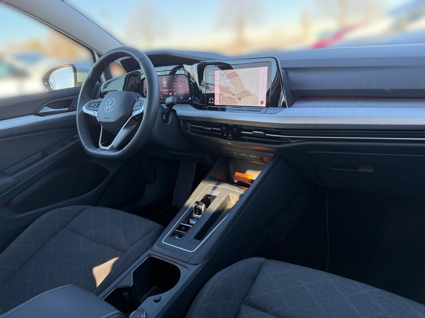 Volkswagen Golf Variant 8 VIII Life 1.0 eTSI - Samsaru's Car Outlet
