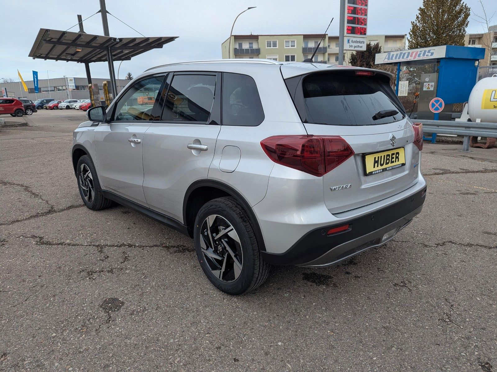 Suzuki Vitara 1.4 BOOSTERJET Hybrid Comfort+ Allgrip - Samsaru's Car Outlet