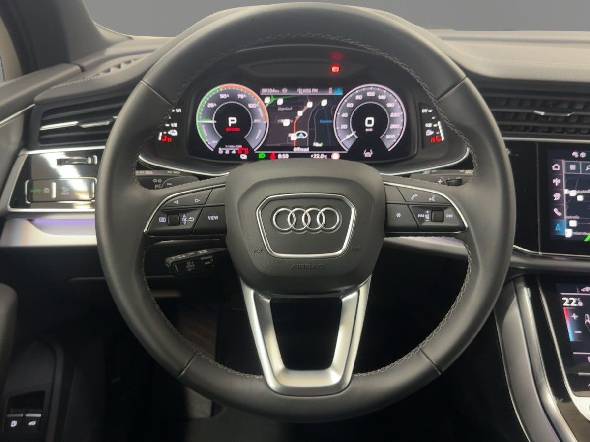 Audi Q7 55 TFSI e S line quattro tiptronic AHK Luftfe