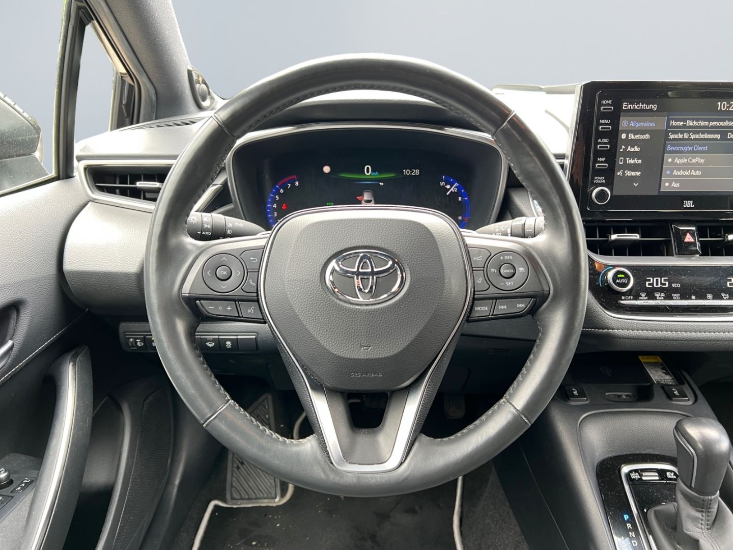 Toyota Corolla 2.0 Hybrid Club - Samsaru's Car Outlet