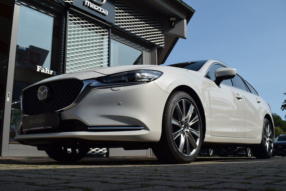 Mazda 6 2.5 194PS 6AG Takumi Schiebedach Leder Bose Ma