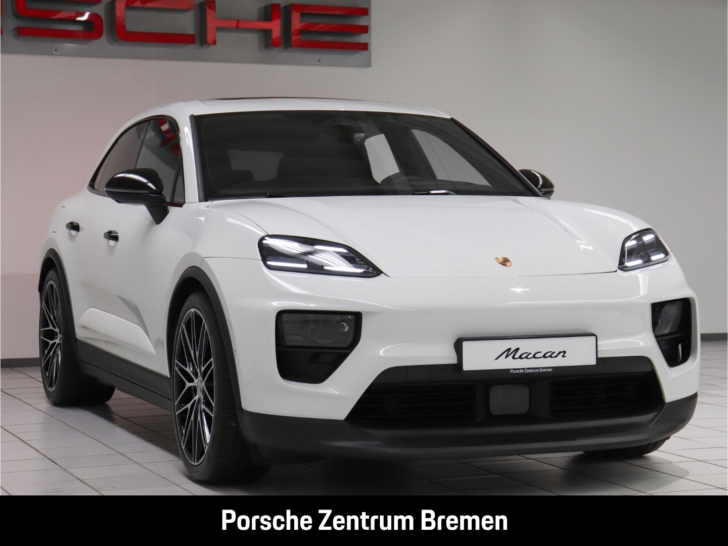 Porsche Macan 4 - Samsaru's Car Outlet