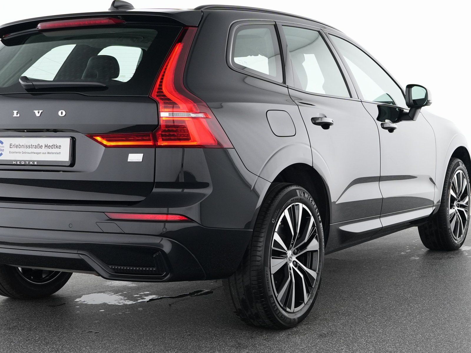 Volvo XC60 T8 Recharge Ultimate Dark 20"+AHK+STANDHZG