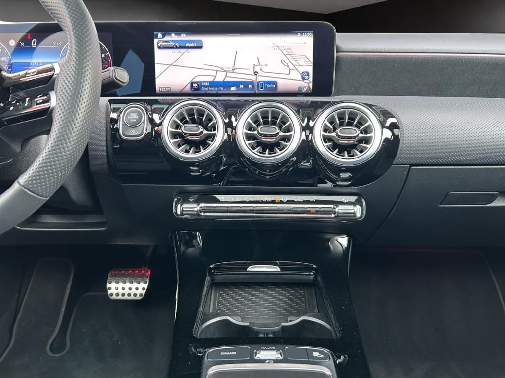 Mercedes-Benz A 180 AMG - Samsaru's Car Outlet
