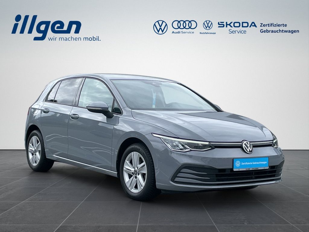 Volkswagen Golf VIII 1.5 TSI Life - Samsaru's Car Outlet