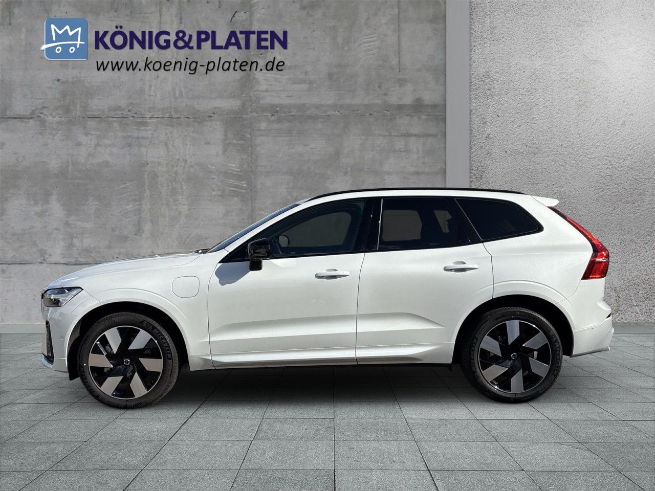 Volvo XC60 T6 AWD Plus Dark Plug-In - Samsaru's Car Outlet