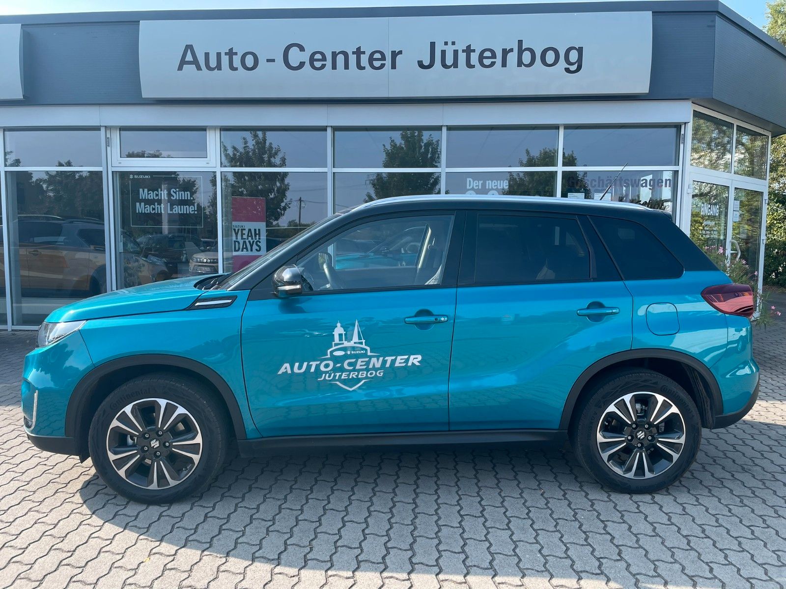Suzuki Vitara 1.5 Hybrid Comfort+ 4x4 - Samsaru's Car Outlet