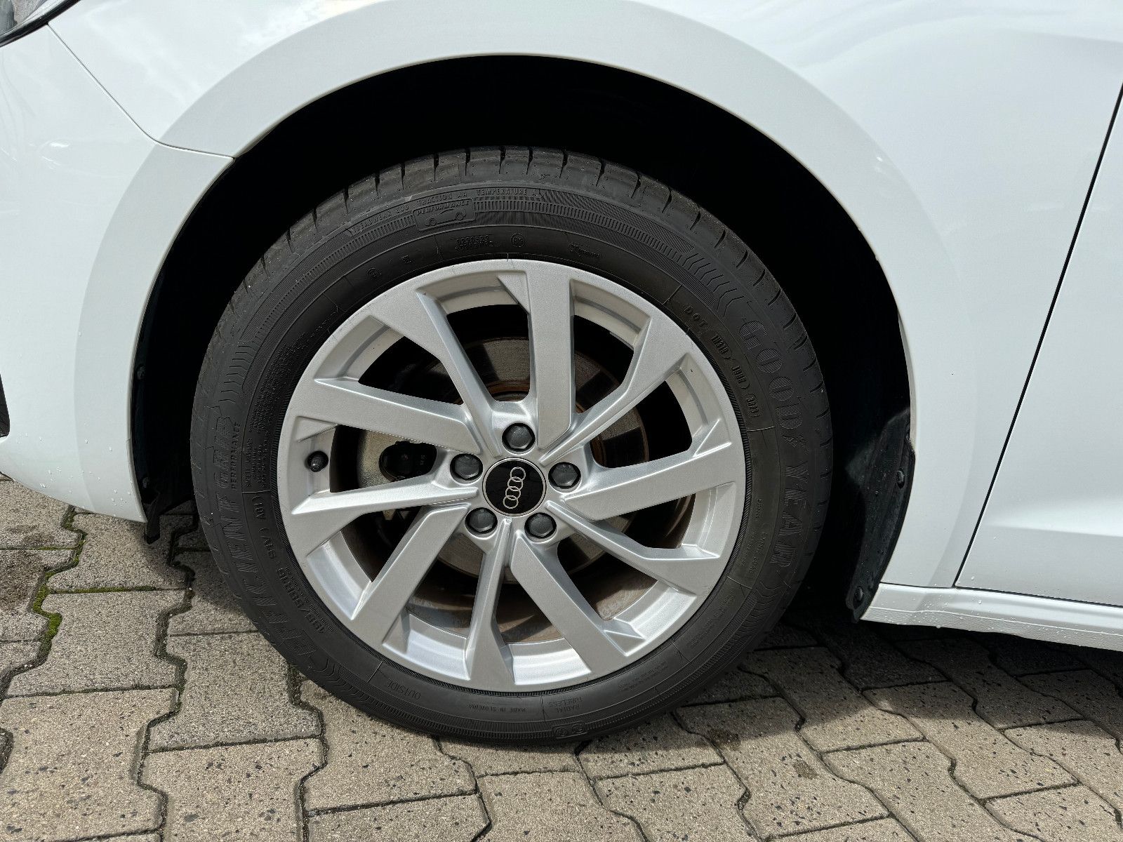 Audi A1 Sportback 30 TFSI S tronic - Samsaru's Car Outlet