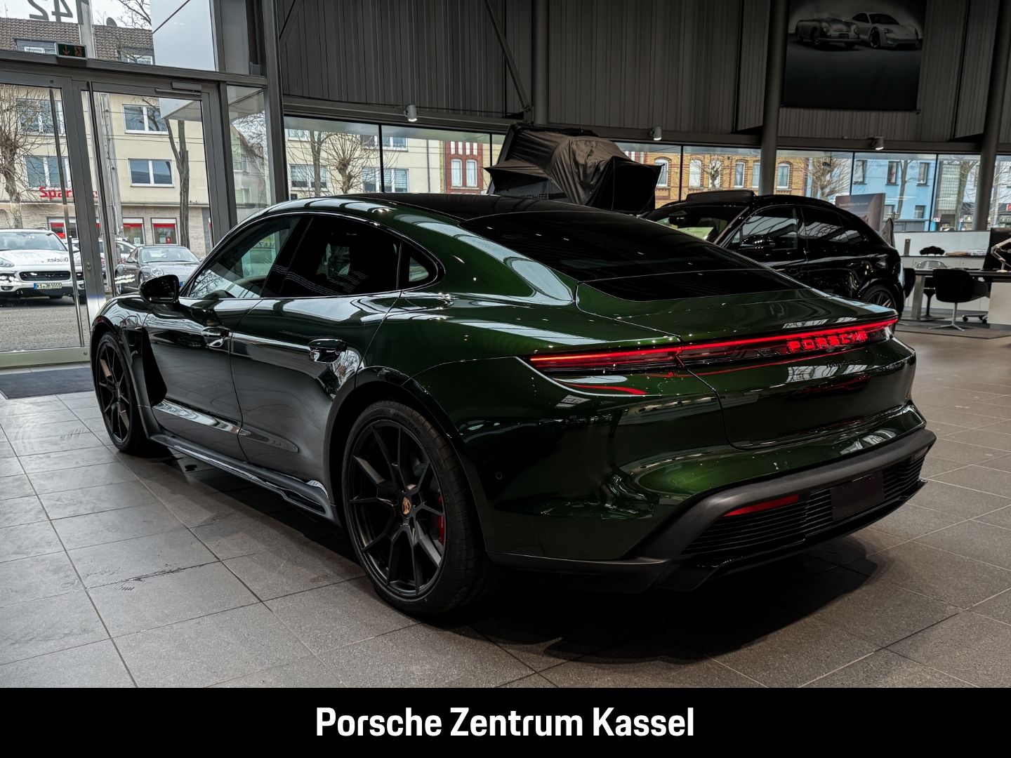 Porsche Taycan 4S Sportpaket Panorama  Bose 360 Kamera