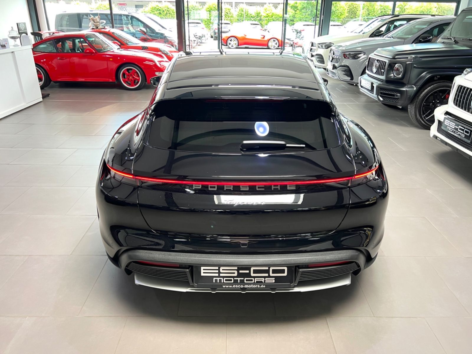 Porsche TAYCAN 4 CROSS TURISMO PANO ACC LEDER-ROT 2xDVD
