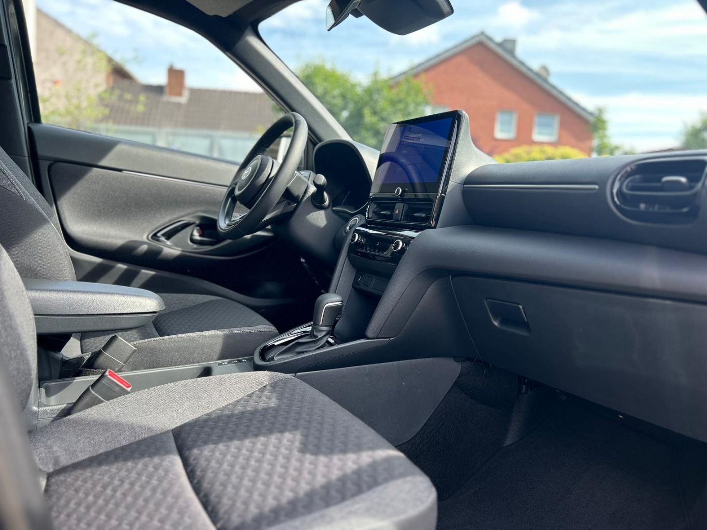 Toyota Yaris Cross Teamplayer Hybrid Safety Winter Pake