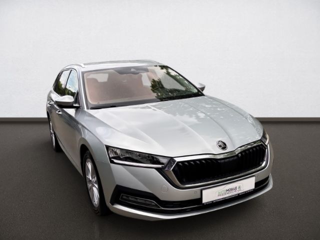 Skoda Octavia Combi Style iV 1.4 TSI - Samsaru's Car Outlet