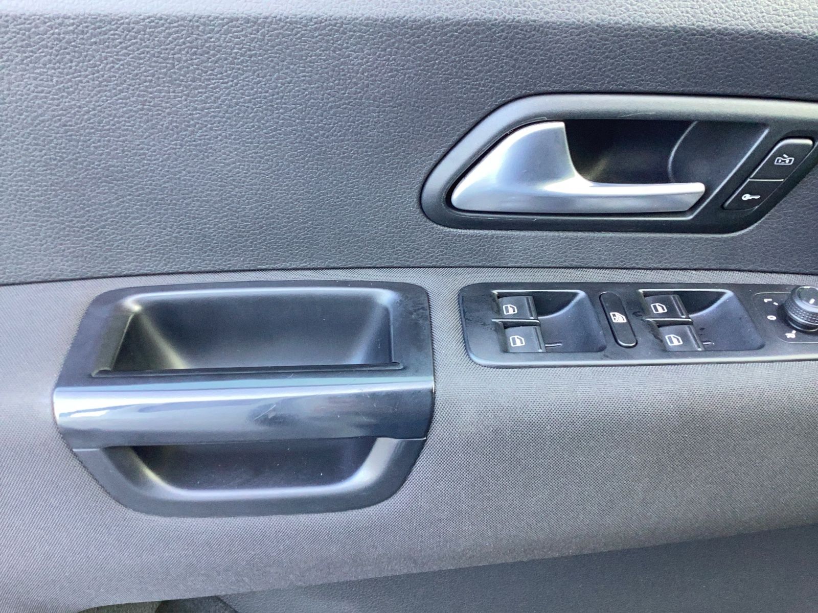 Volkswagen Amarok TDI Comf. DC 4M Bi-Xenon Navi AHK SHZ