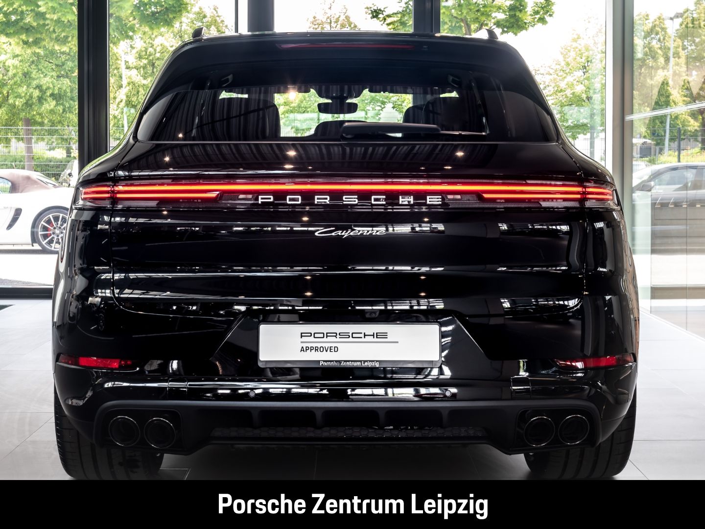 Porsche Cayenne E-Hybrid SportDesign HD-Matrix AHK HeadU
