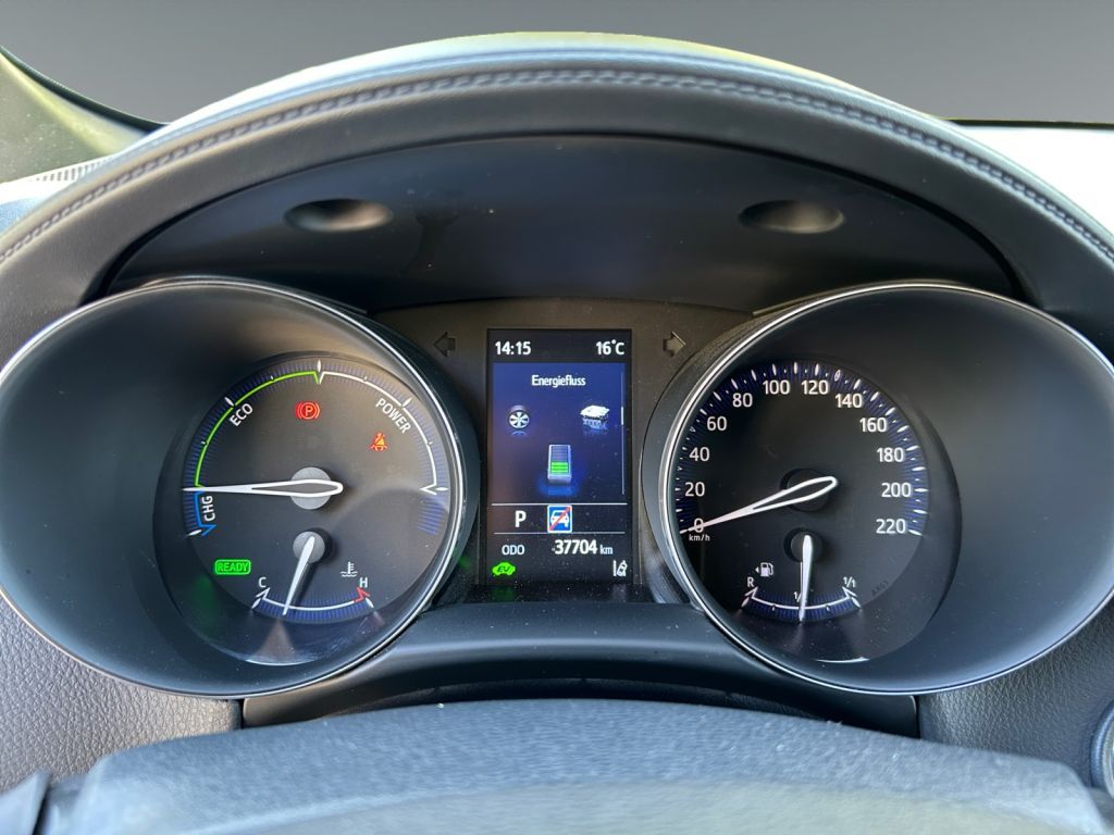 Toyota C-HR 2.0 Hybrid - Samsaru's Car Outlet