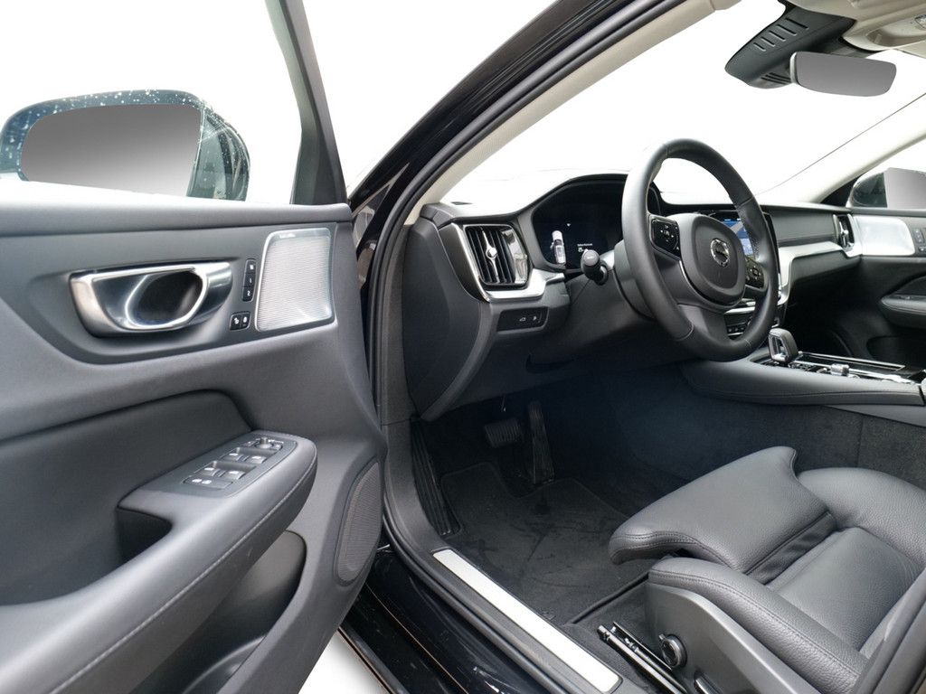 Volvo V60 T6 Ultra Dark Recharge Plug-In Hybrid AWD