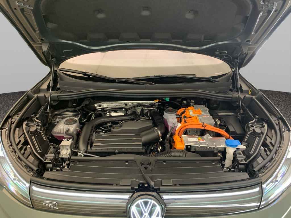 Volkswagen Tiguan R-Line eHybrid LEDER*PANO*DCC*AHK*HARMAN