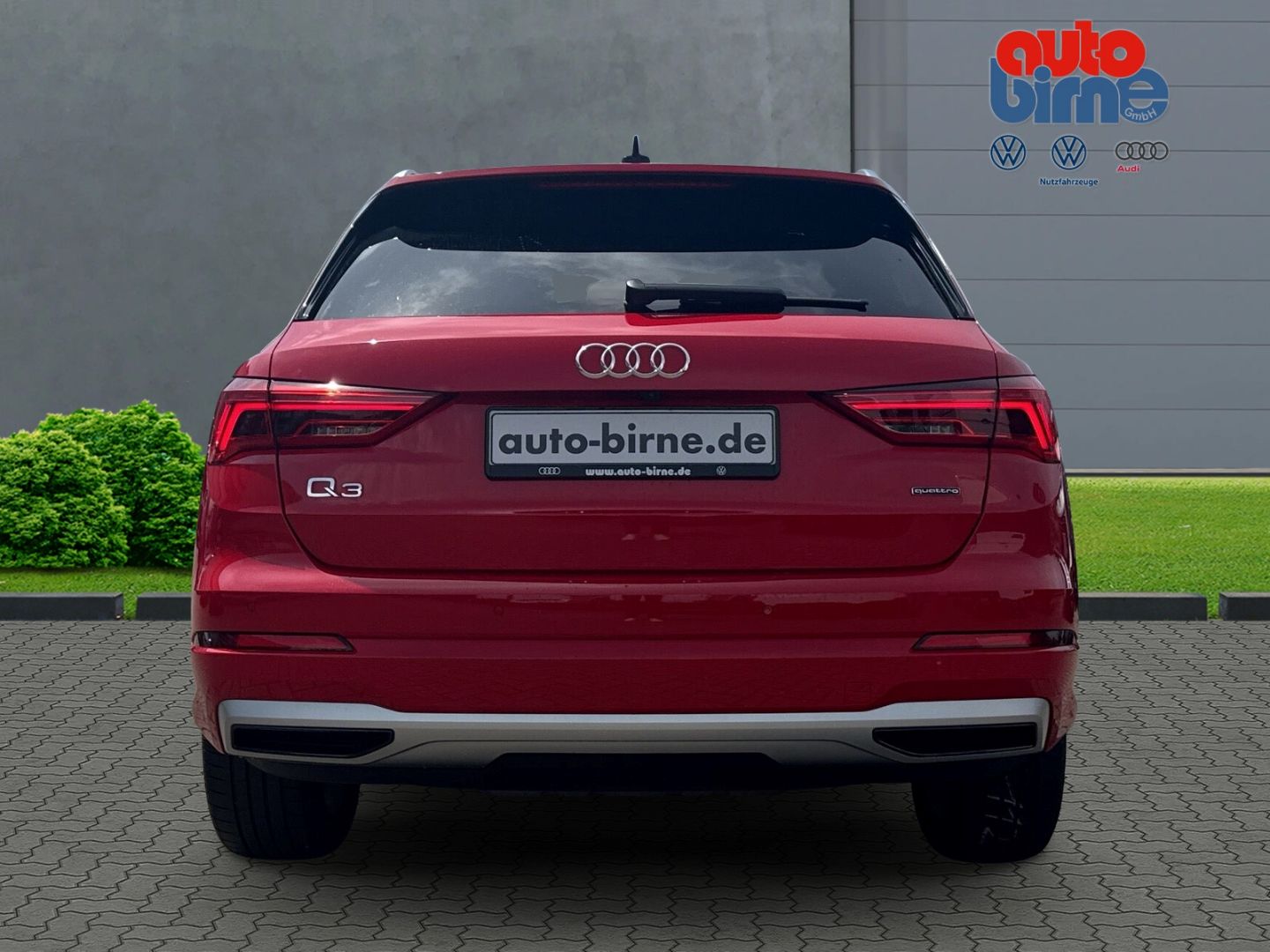 Audi Q3 40 TFSI quattro advanced - Samsaru's Car Outlet