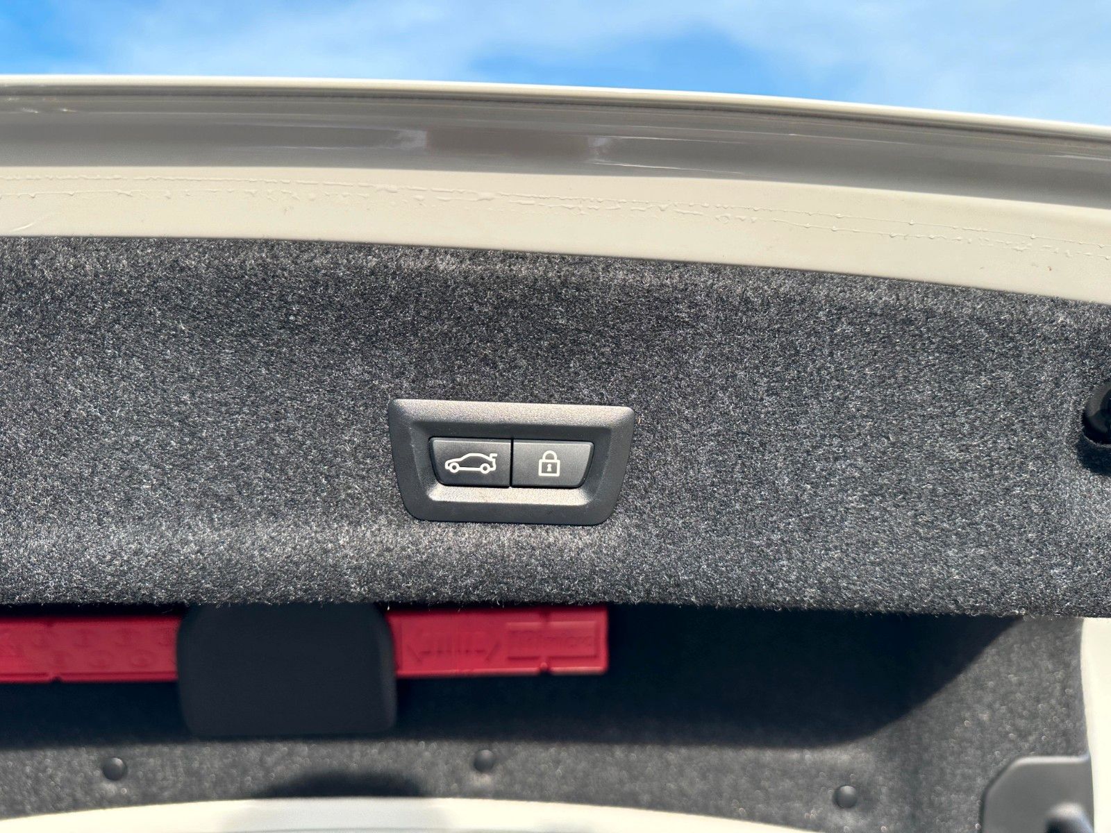 BMW 330d M Sport - Samsaru's Car Outlet