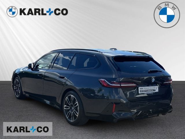 BMW 520 iA Tou. M-Sport AHK MemorySitze Pano. 360°
