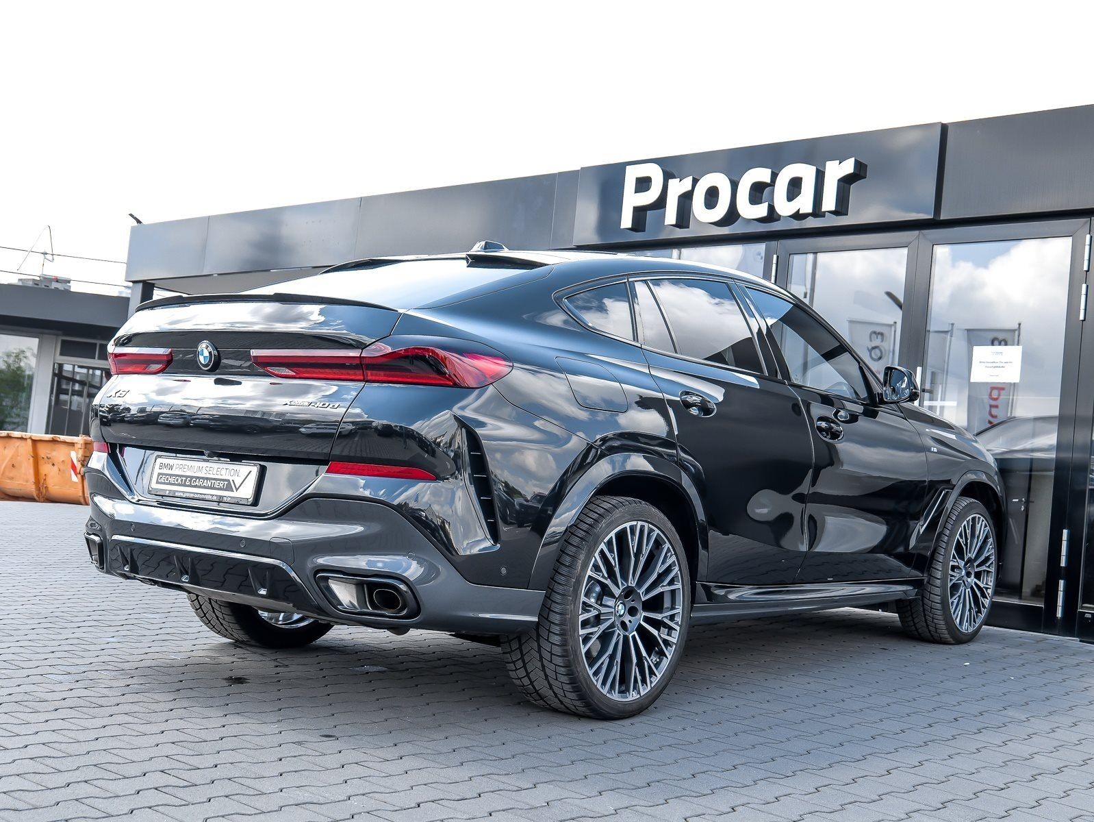 BMW X6 xDrive40d M Sport HUD PANO ACC AHK 360°KAM