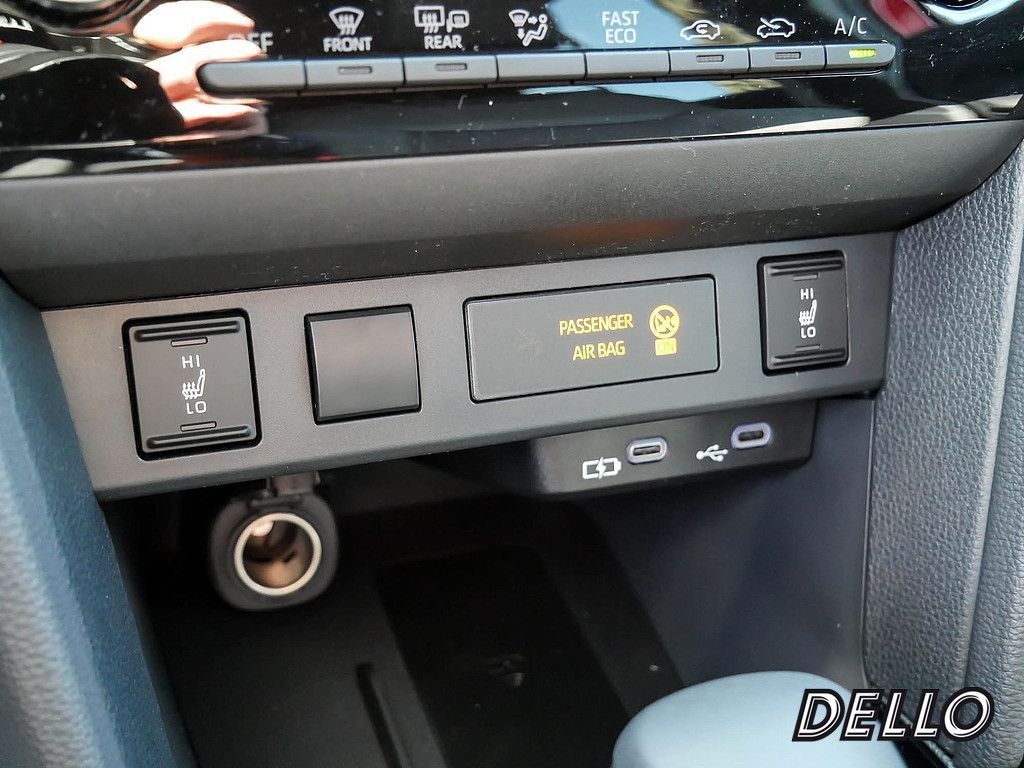 Toyota Yaris Cross Teamplayer Hybrid Navi LED ACC Apple