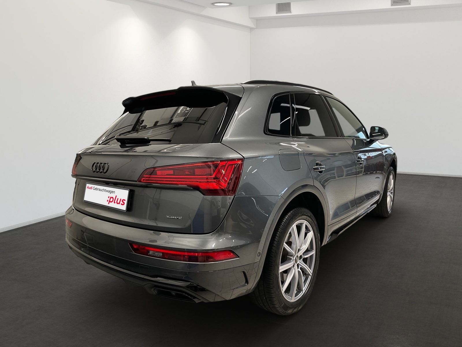 Audi Q5 40 TDI quattro S line *AHK*MATRIX*PANO*