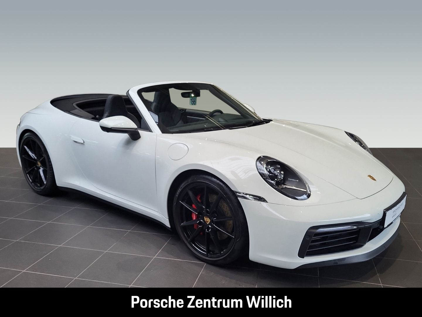 Porsche 992 911 Carrera 4S Cabriolet Hinterachslenkung
