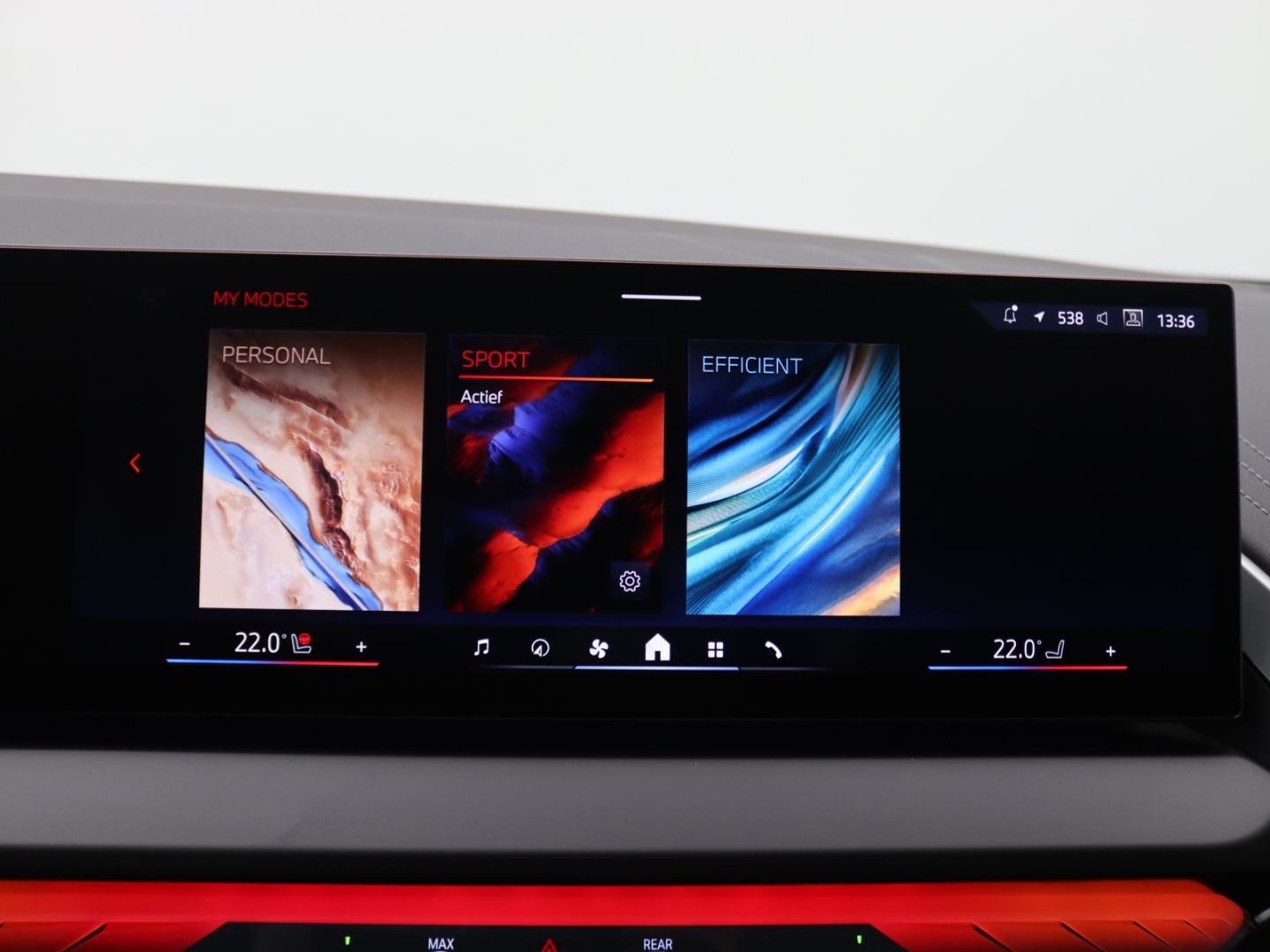 BMW X3 30 e xDrive M Sport HUD AHK-klappbar Panodach