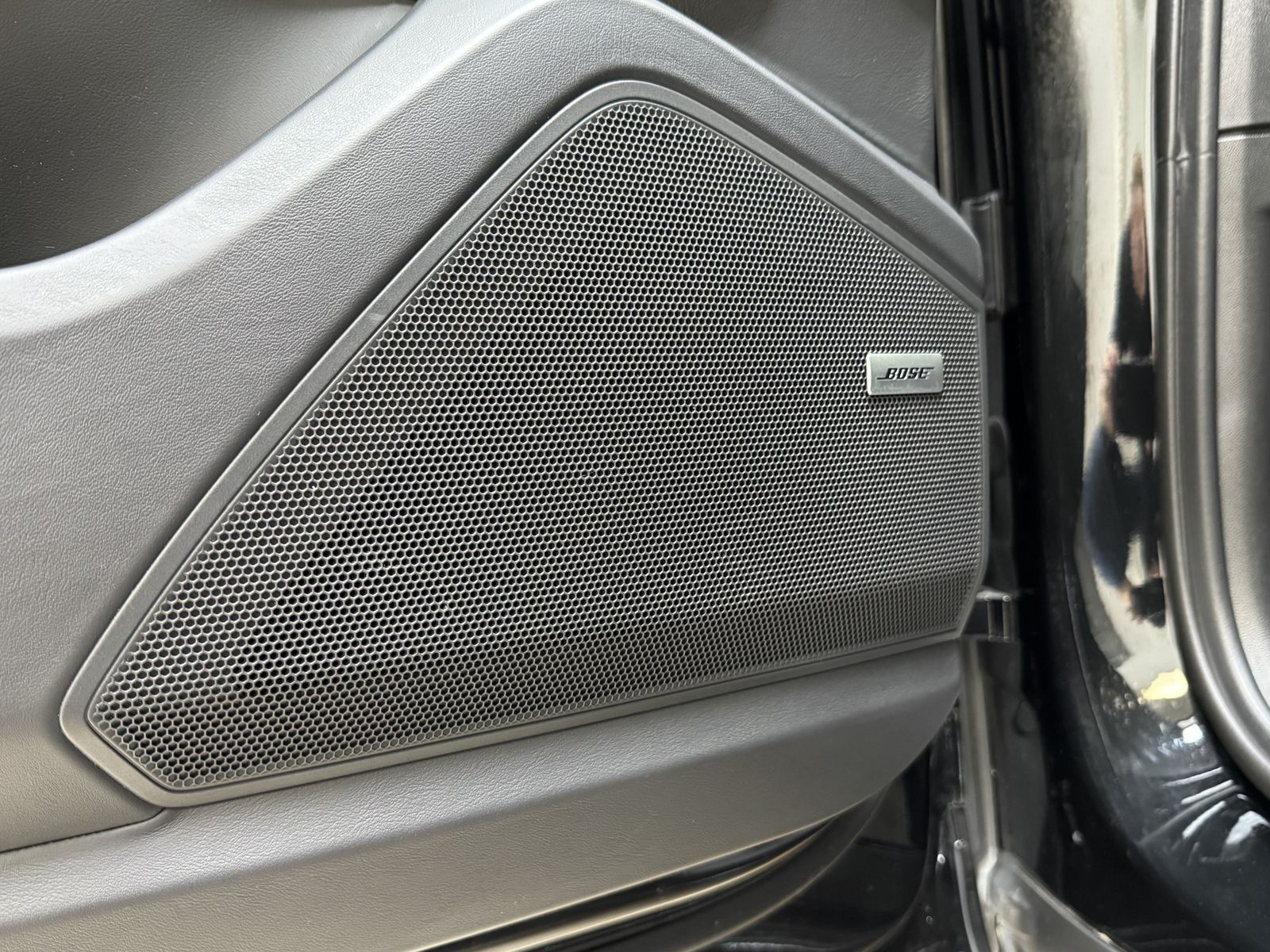 Porsche Cayenne E-Hybrid Platinum Sport Design 22Z ACC