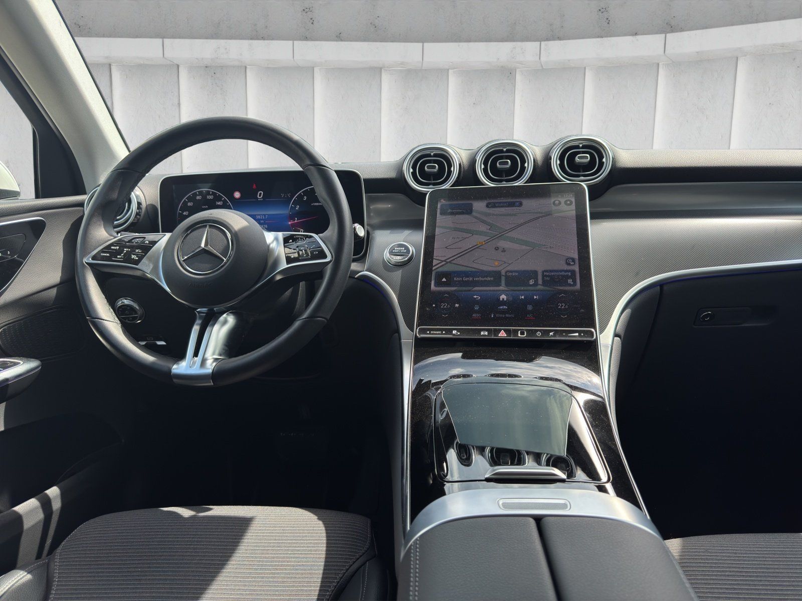 Mercedes-Benz GLC 200 Avantgarde 4M - Samsaru's Car Outlet