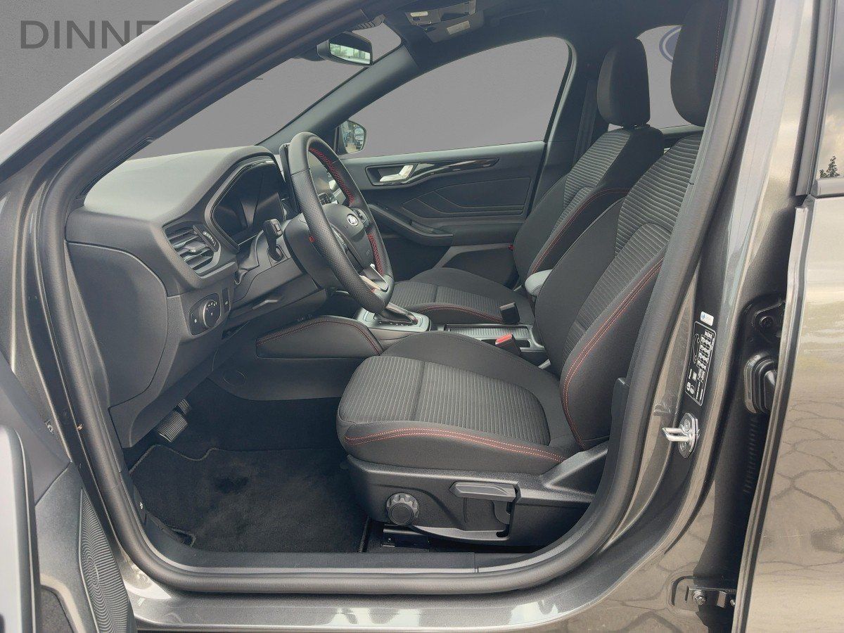 Ford FOCUS ST-Line X LED+AHK+Kamera+Winterpaket