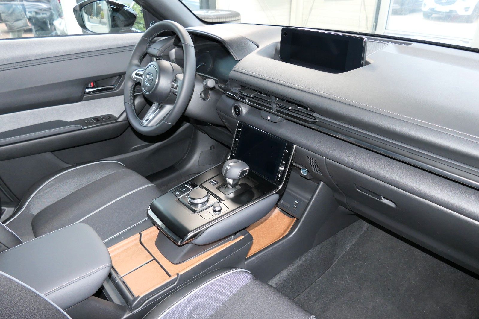 Mazda MX-30 170PS Range-EV Makoto Plus Vollausstattung