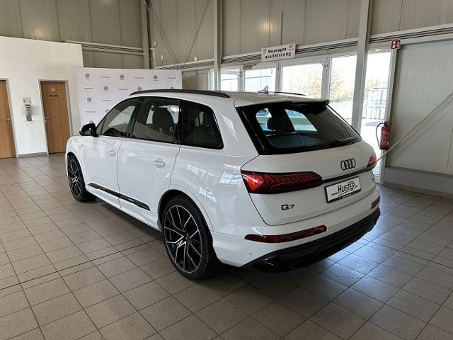 Audi Q7 50 TDI quattro S line *INDIVIDUAL*