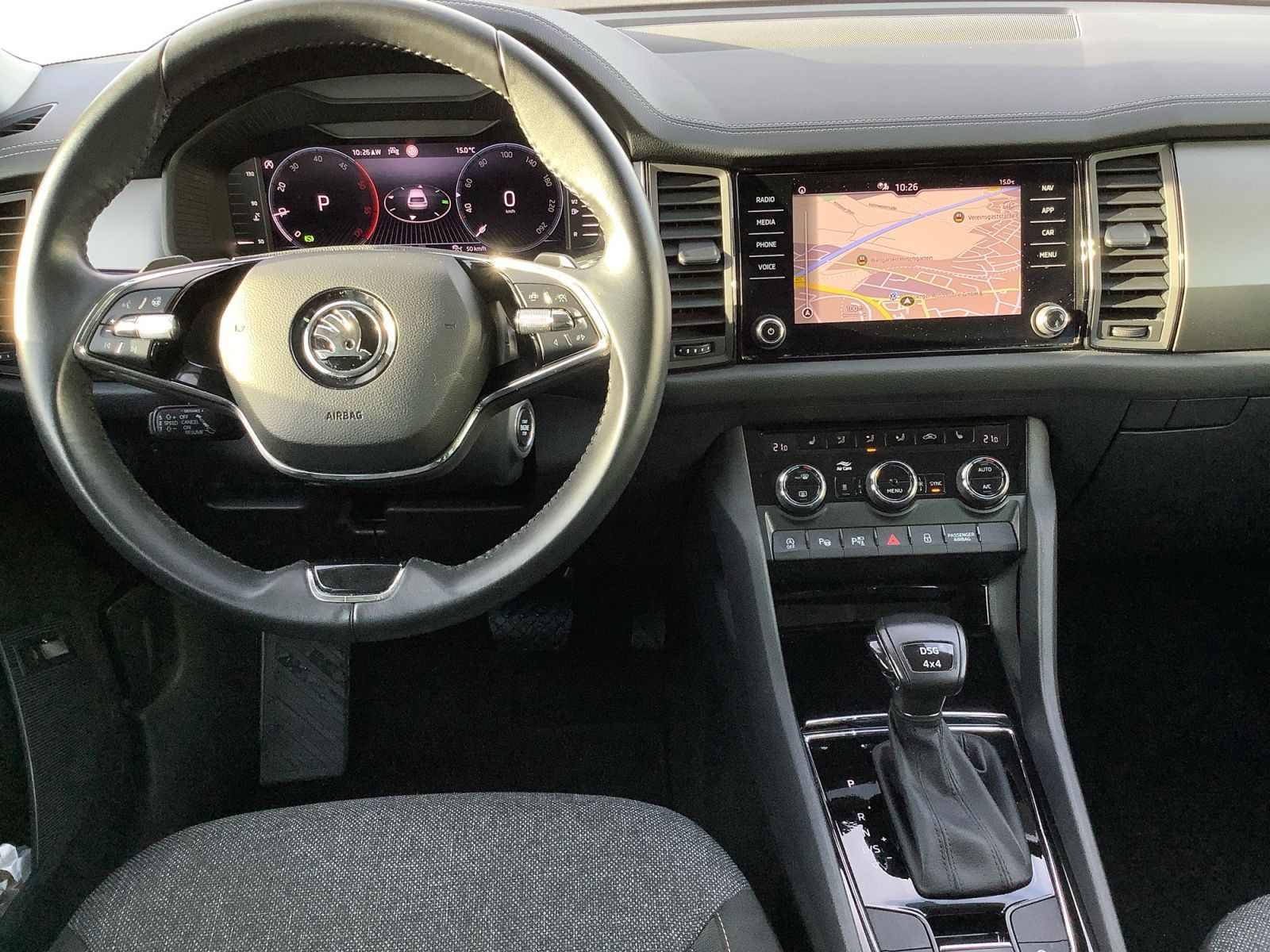 Skoda Kodiaq 2.0 TDI DSG Clever 4x4 AHK Matrix Standh.