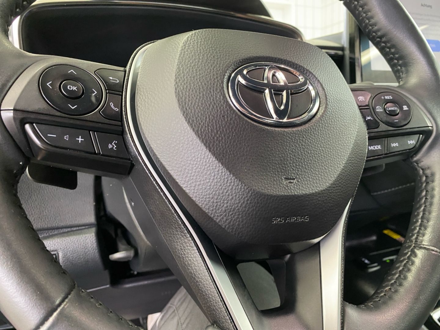 Toyota Corolla 2.0 Hybrid Team D *LED*ACC*CarPlay*RCam*