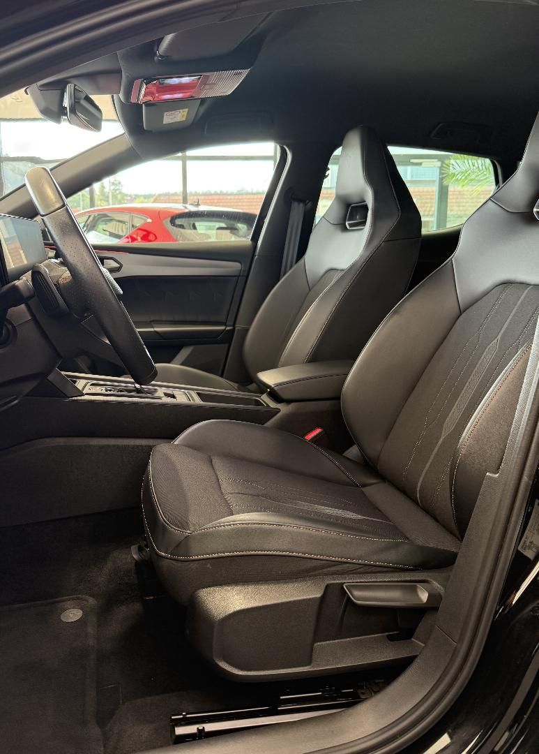 Cupra Leon VZ 1.4 e-Hybrid - Samsaru's Car Outlet