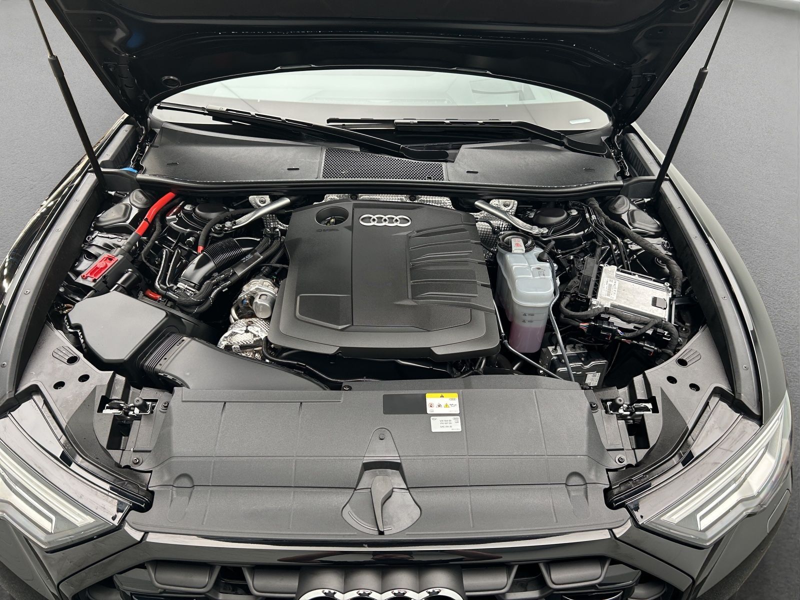 Audi A6 Avant 35 TDI - Samsaru's Car Outlet