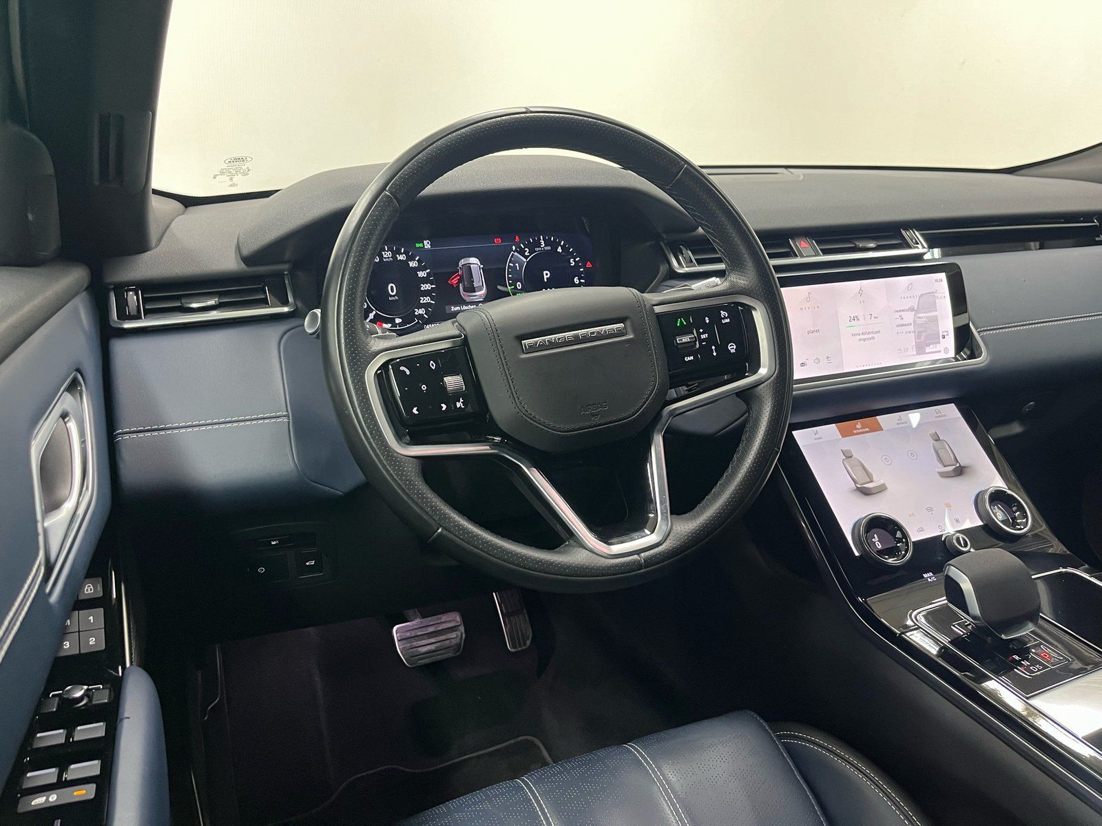 Range Rover Velar P400e R-Dynamic SE - Samsaru's Car Outlet
