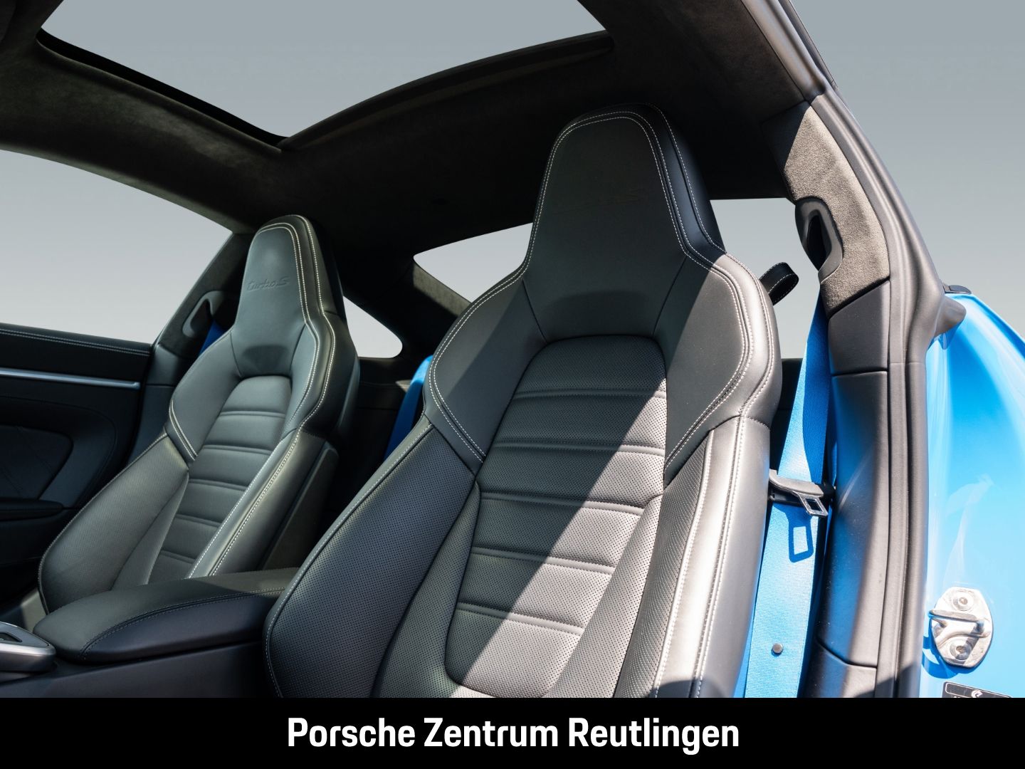 Porsche 992 911 Turbo S Burmester InnoDrive HA-Lenkung