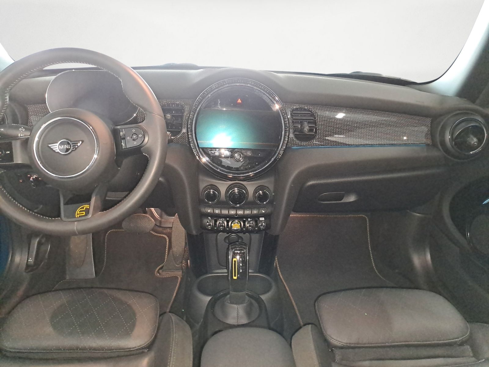 MINI Cooper SE - Samsaru's Car Outlet